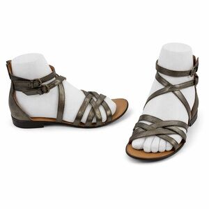 Born Gladiator 8 EUC Strappy Sandal Flat Boho Cottagecore
